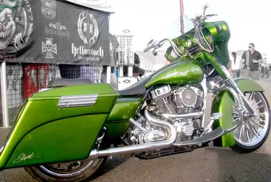 alan-powell-paul-yaffe-bike-020